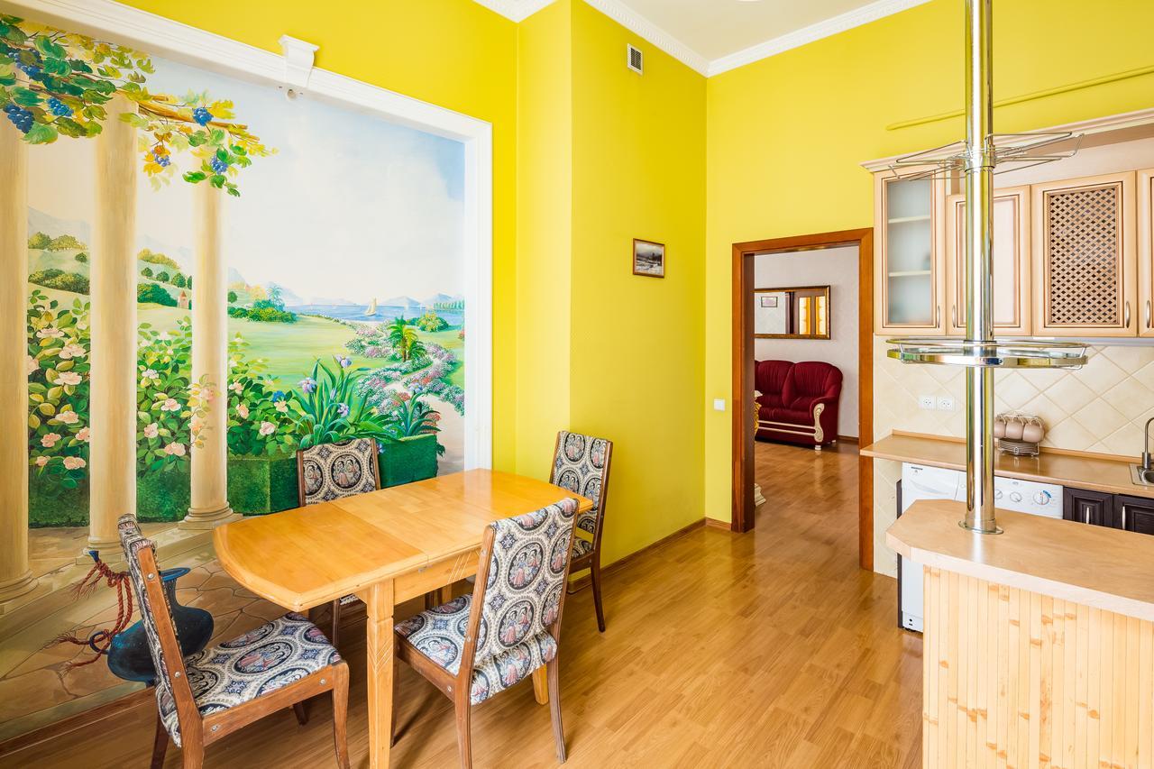 2 Virmens'Ka Apartment Liov Exterior foto