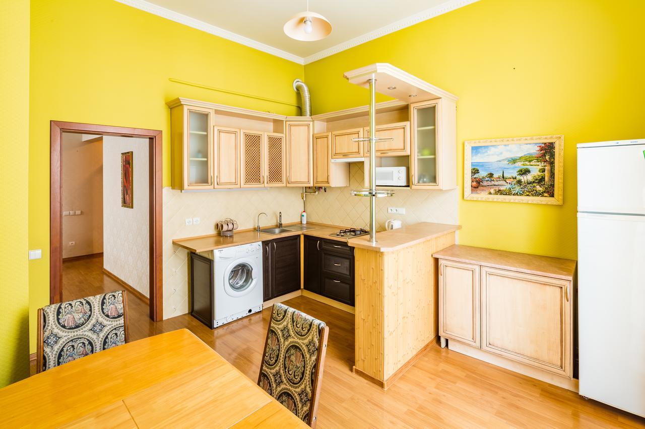 2 Virmens'Ka Apartment Liov Exterior foto